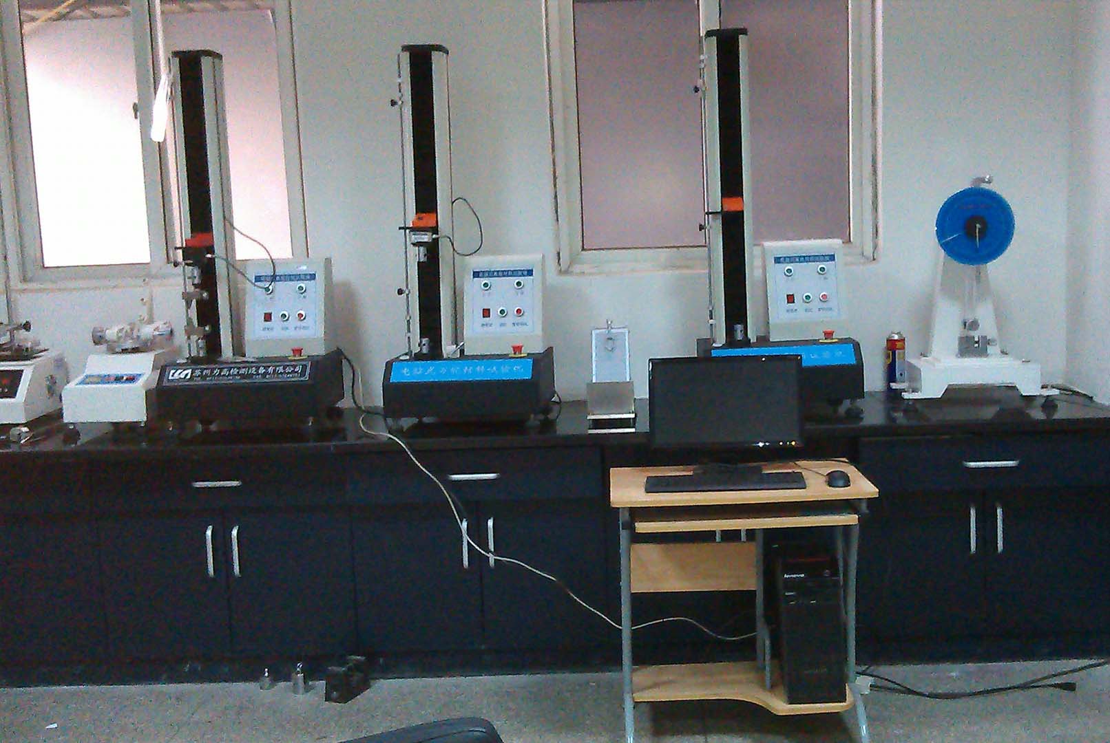 点击新窗口打开大图