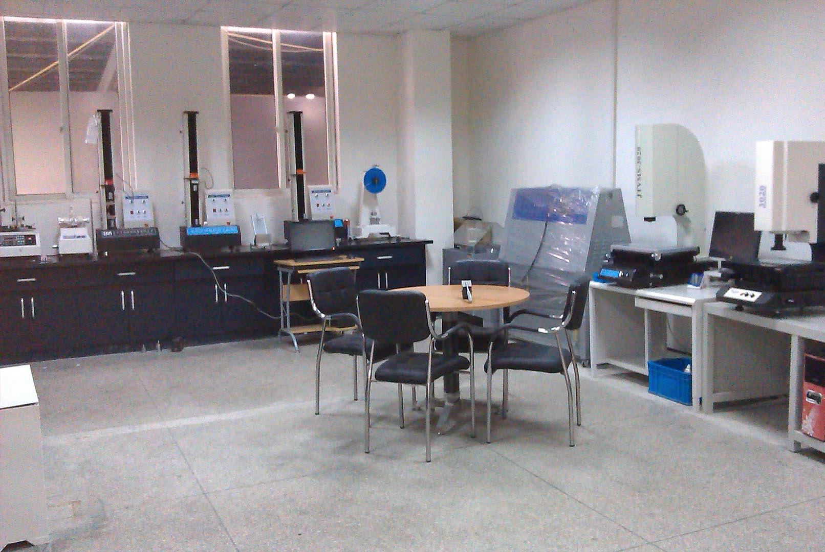 点击新窗口打开大图